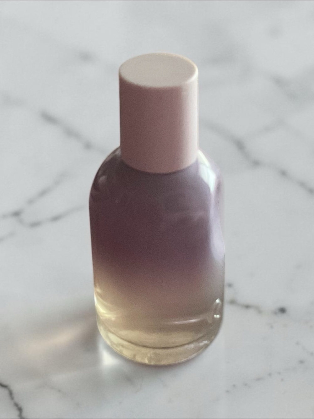 Glossier YOU FLEUR Eau de Parfum Spray - 50 ml.